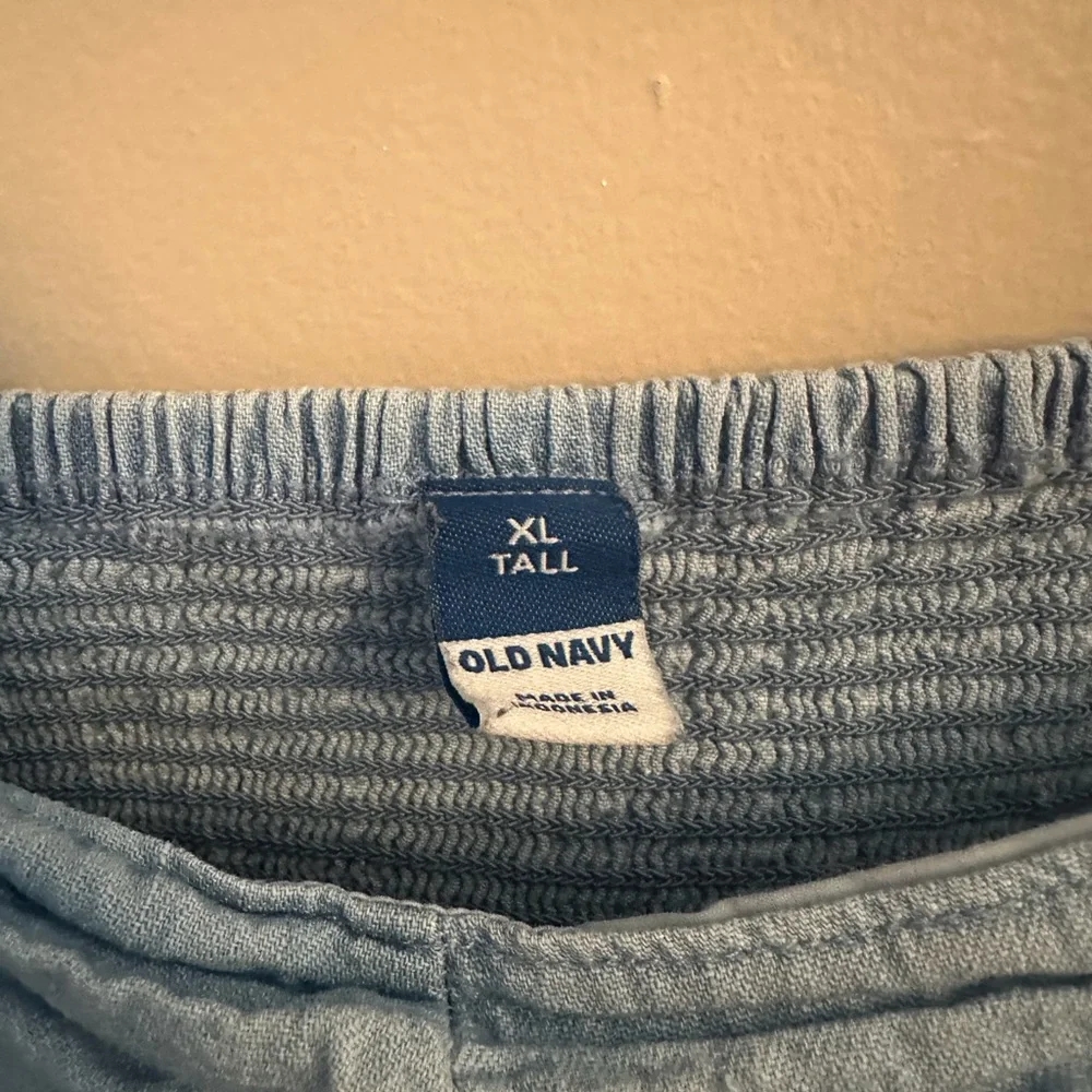 Old Navy stylish sky